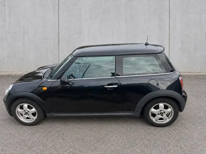 Mini One 2008 photo 2