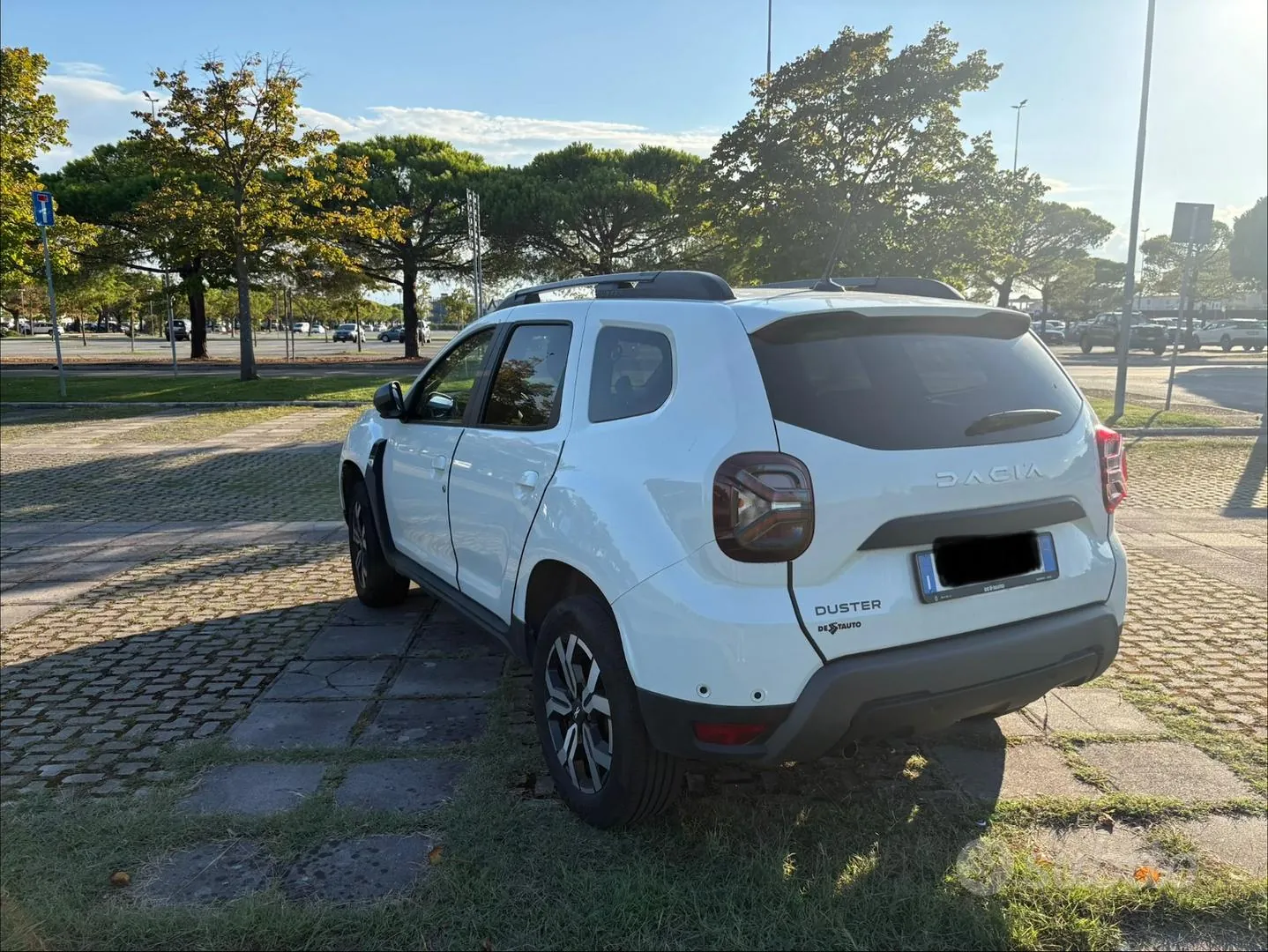Dacia Duster 2024 photo 2