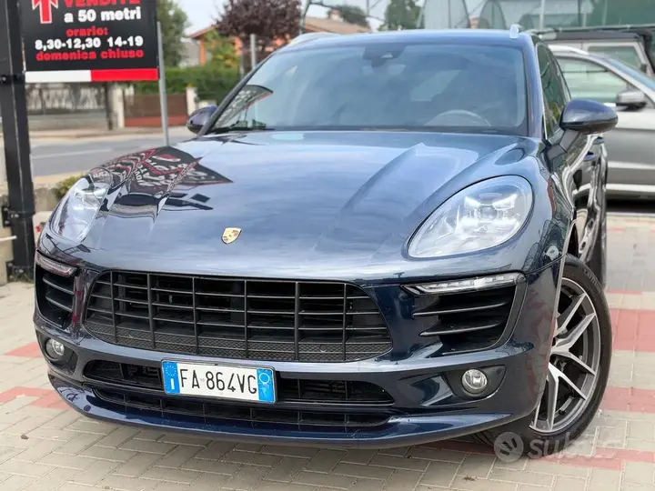 Porsche Macan