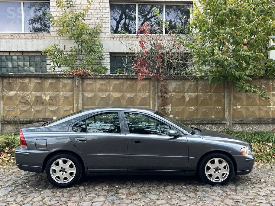 Volvo S60 2004 photo 5