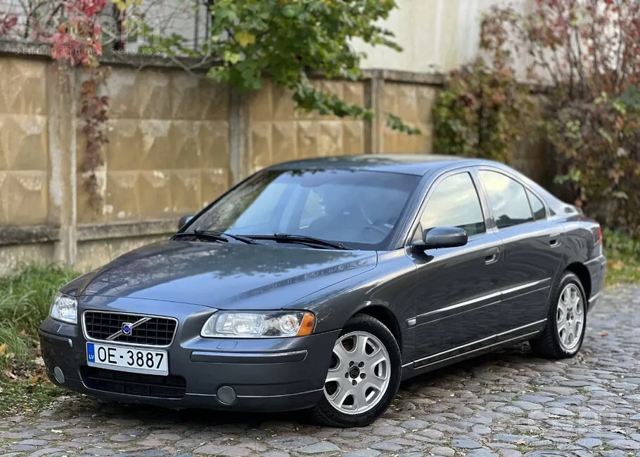 Volvo S60