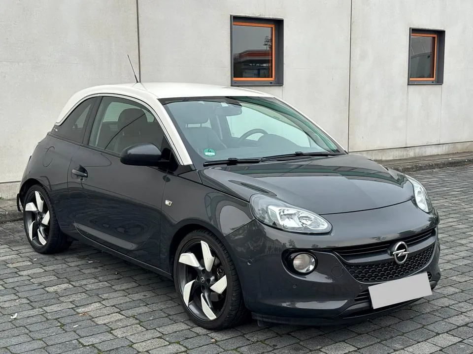 Opel Adam Slam