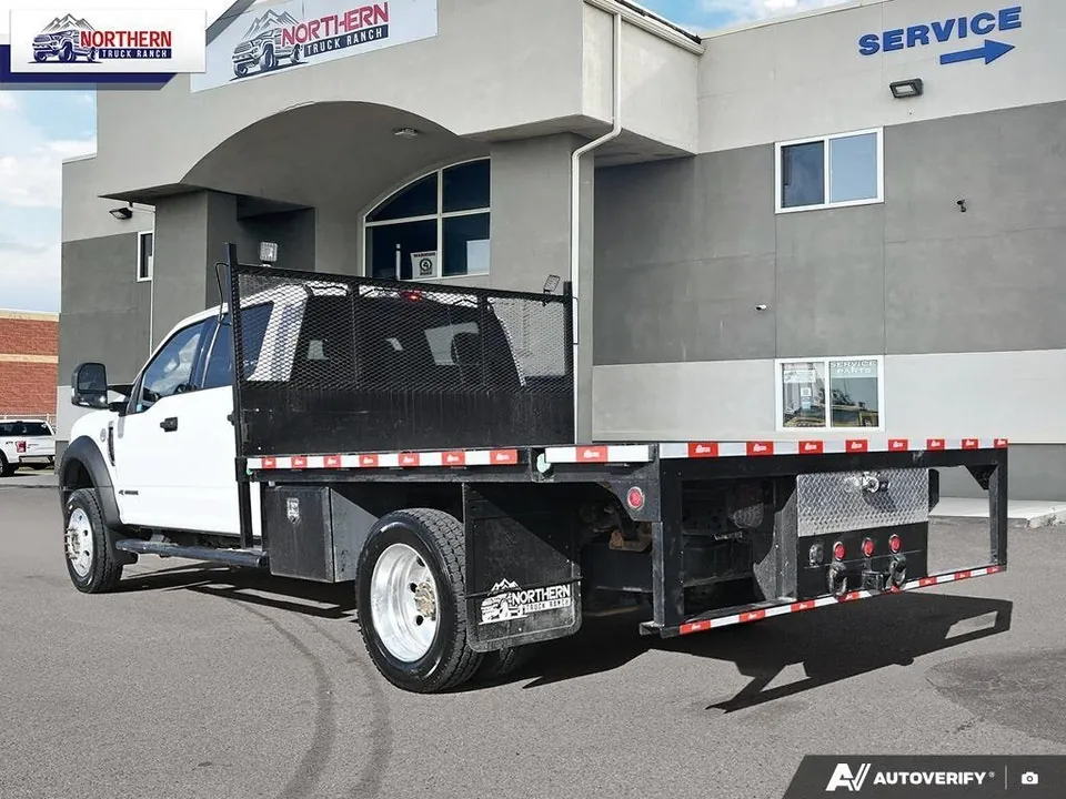 Ford F-550 2022 photo 4