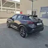 Nissan Juke 2022 photo 4