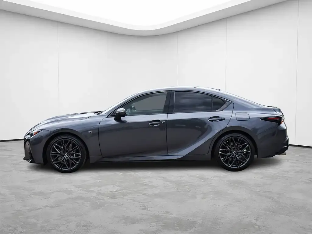 Lexus Is 2023 photo 4