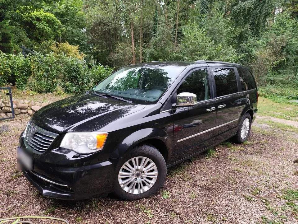 Lancia Voyager