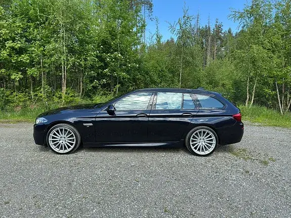 BMW 520D 2015 photo 2