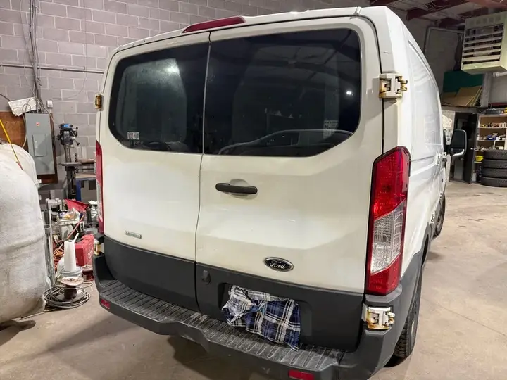 Ford Transit 2017 photo 4