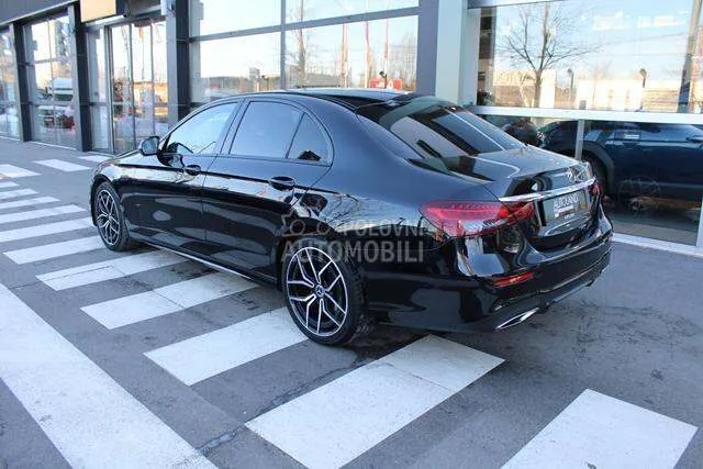 Mercedes-Benz E 220 2023 photo 5