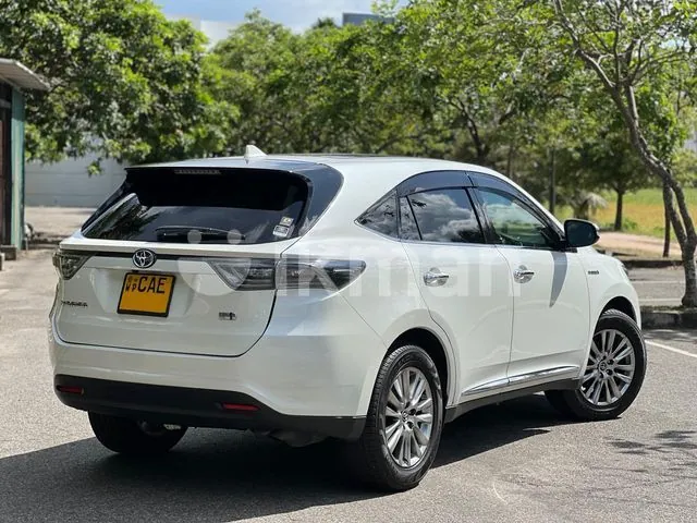 Toyota Harrier 2018 photo 4