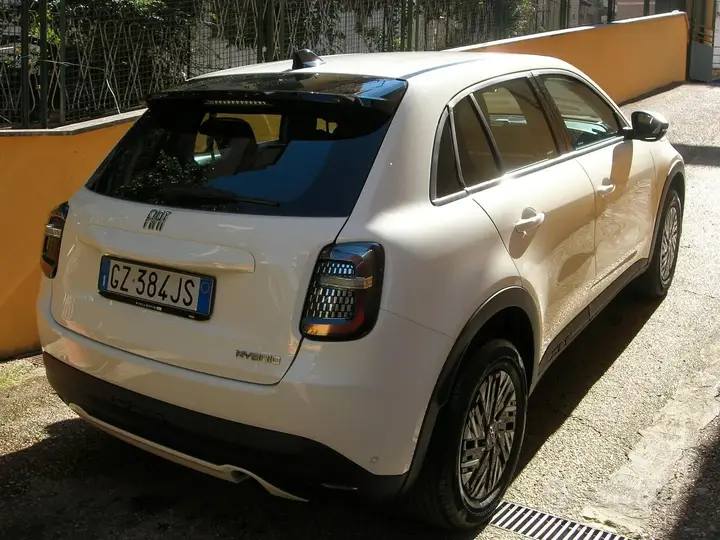 Fiat 600 2025 photo 5