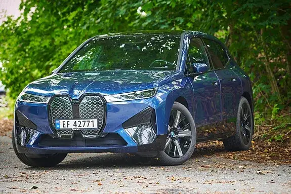 BMW Ix 2023 photo 4