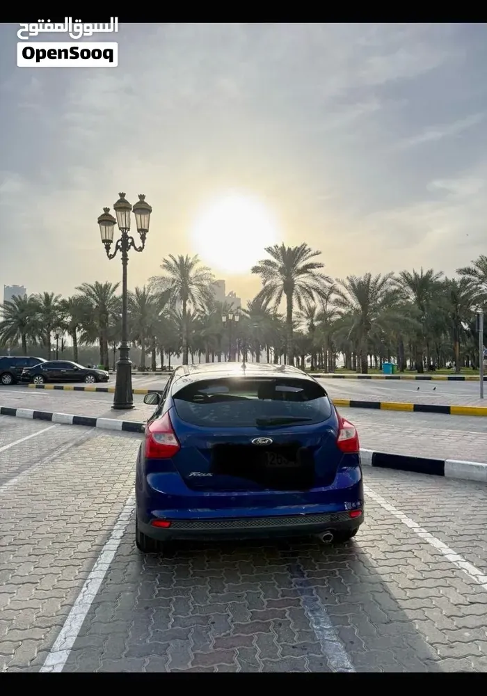 Ford Focus 2014 photo 2