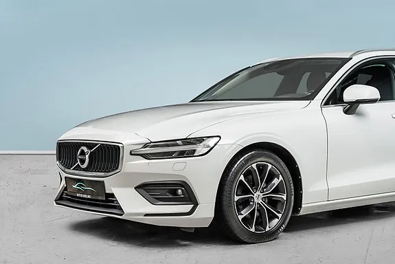 Volvo V60 2019 photo 2