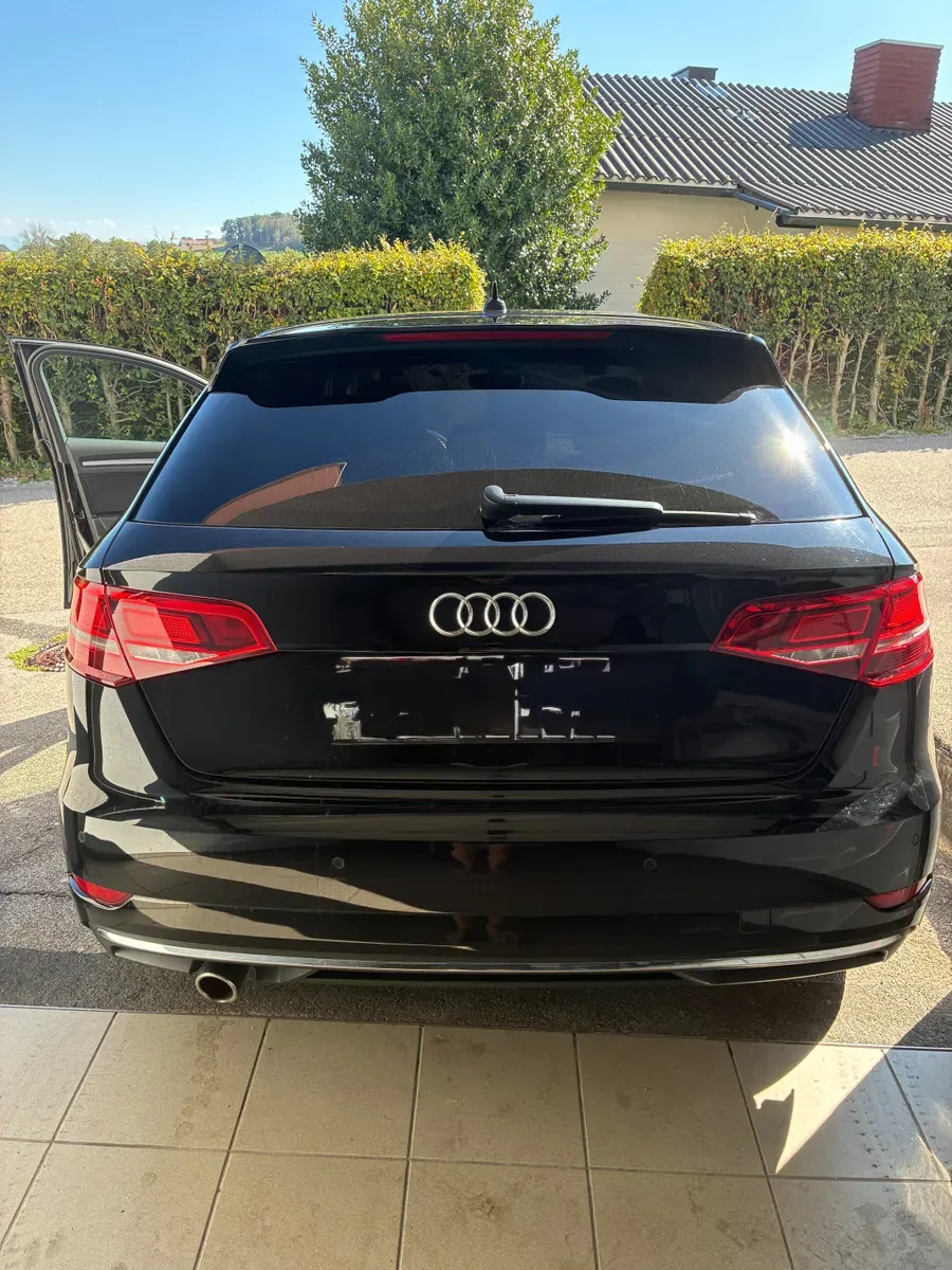 Audi A3 2016 photo 2