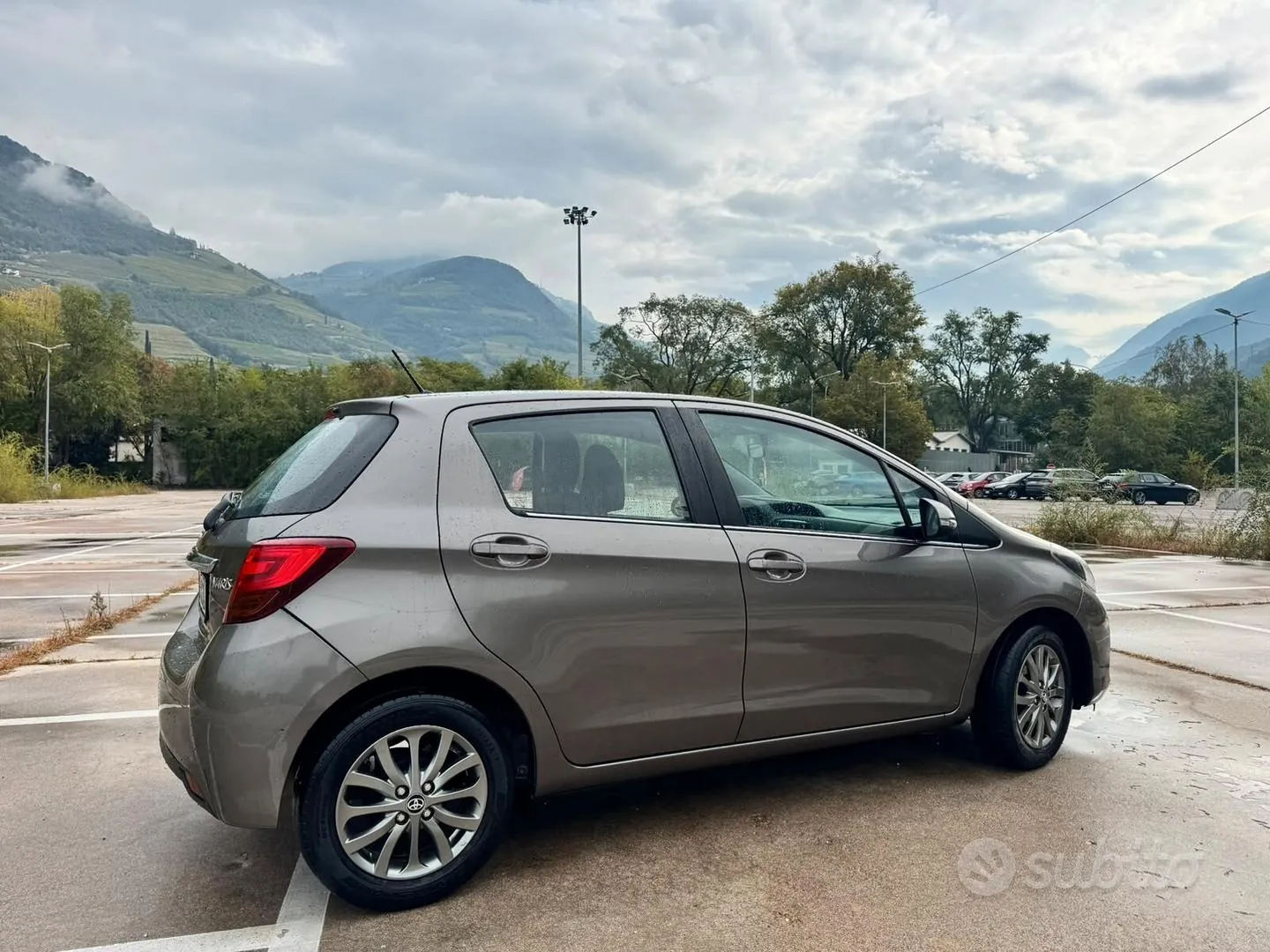 Toyota Yaris 2017 photo 4