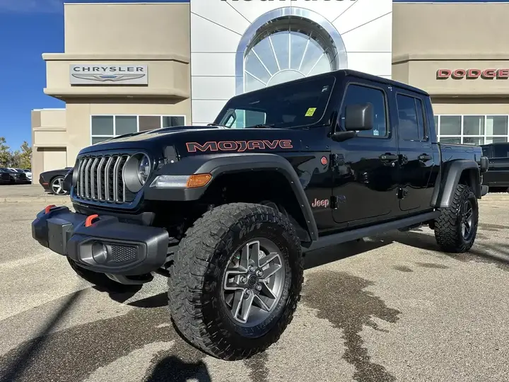 Jeep Gladiator 2025 photo 2