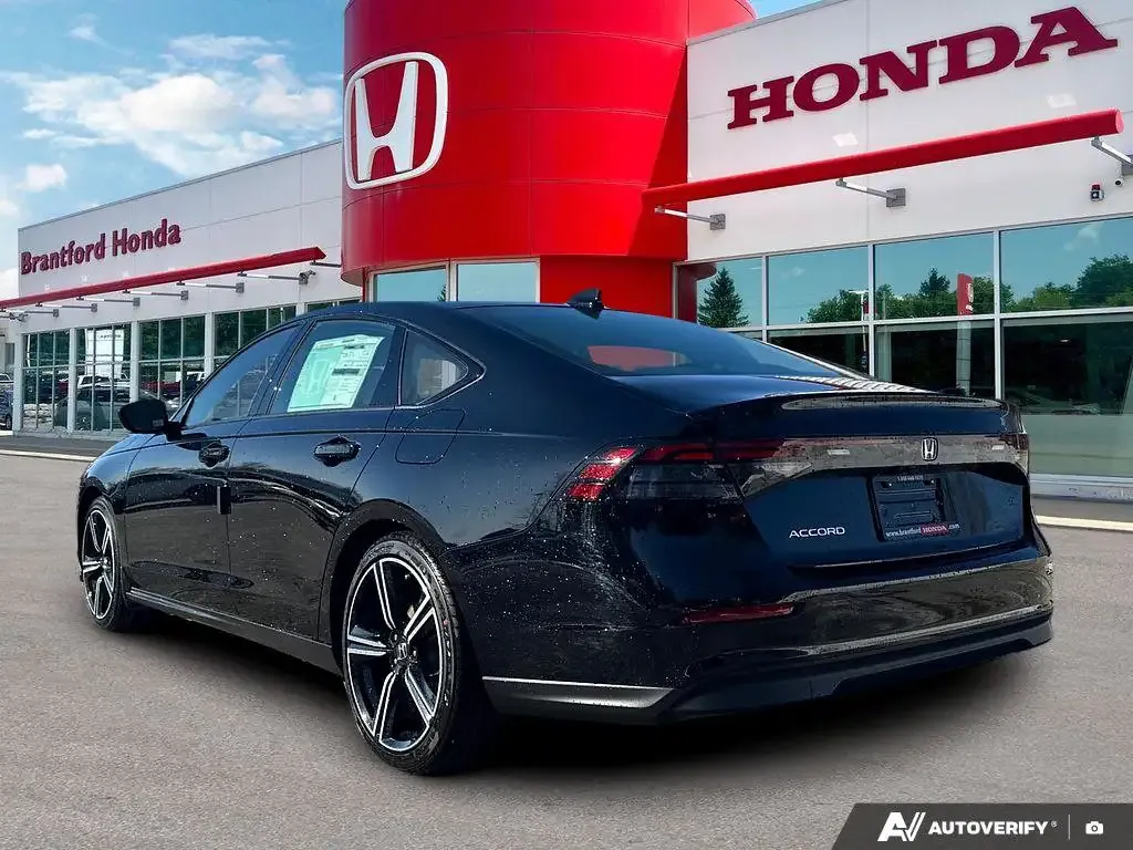 Honda Accord 2026 photo 5