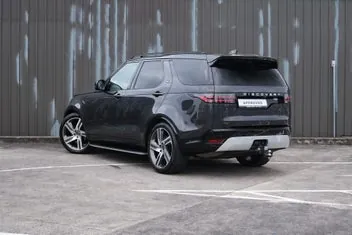 Land Rover Discovery 2023 photo 4