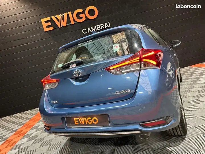 Toyota Auris 2016 photo 5