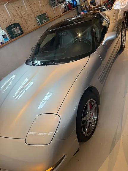 Chevrolet Corvette 1998 photo 2