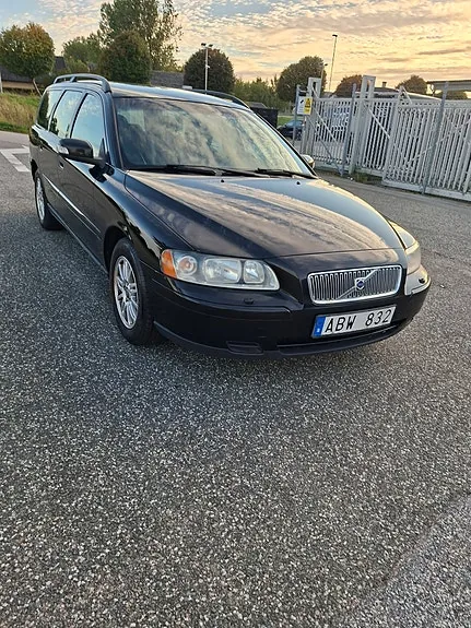 Volvo V70 2007 photo 2