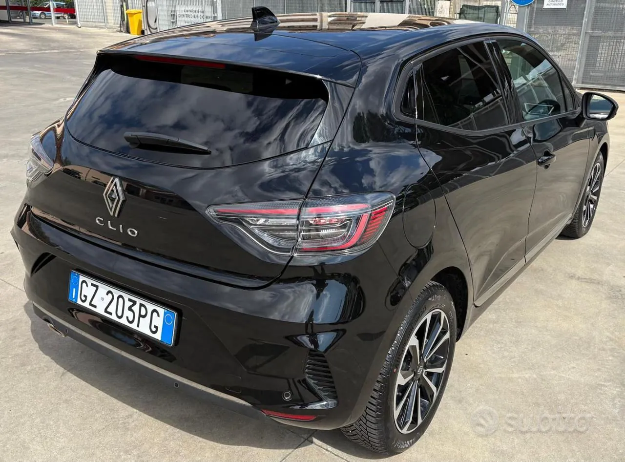 Renault Clio 2025 photo 5