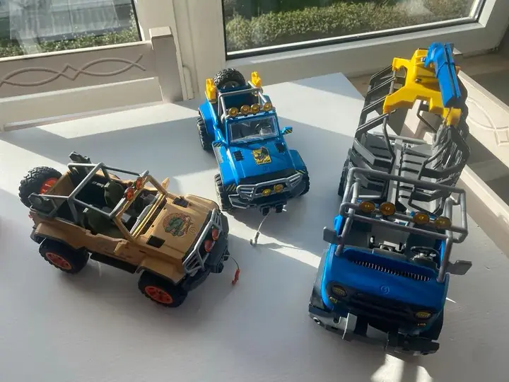 Schleich Dino Set Autos