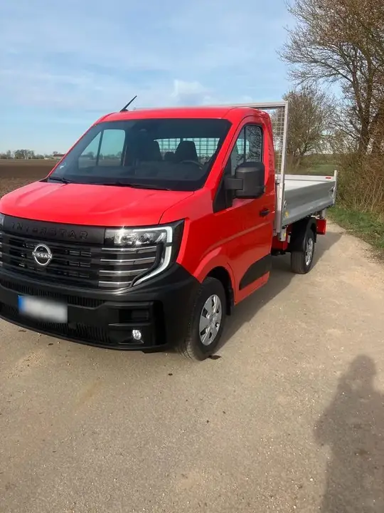 Nissan Interstar