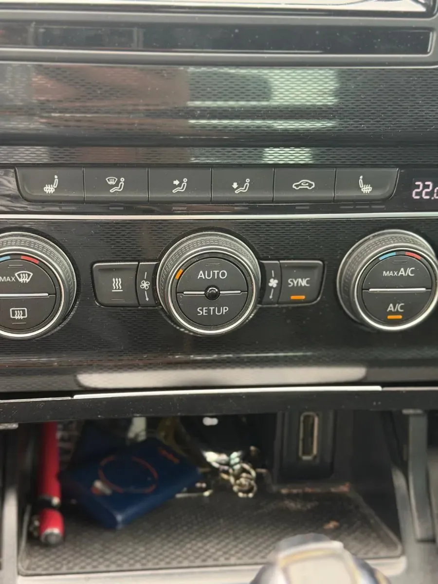 Volkswagen Golf 2013 photo 3
