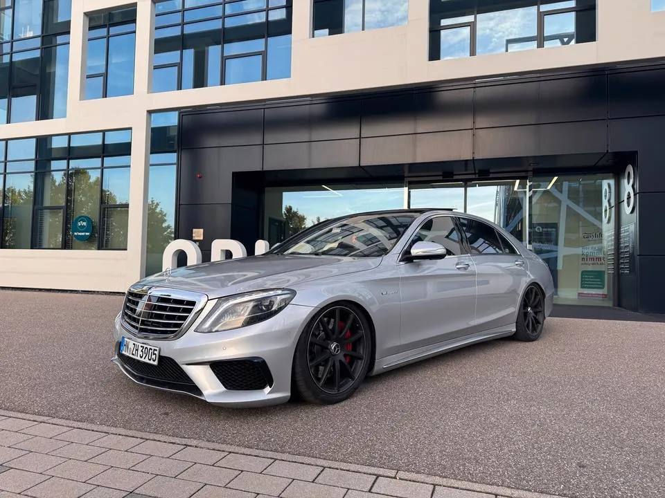Mercedes-Benz S63 Amg