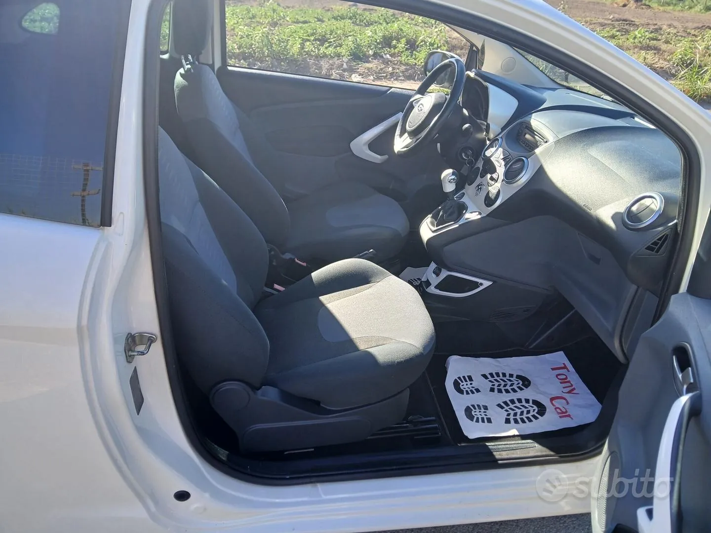Ford Ka 2013 photo 4