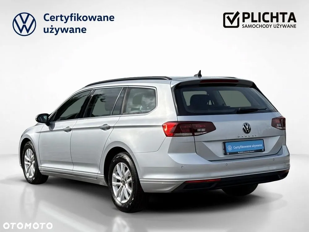 Volkswagen Passat 2022 photo 3
