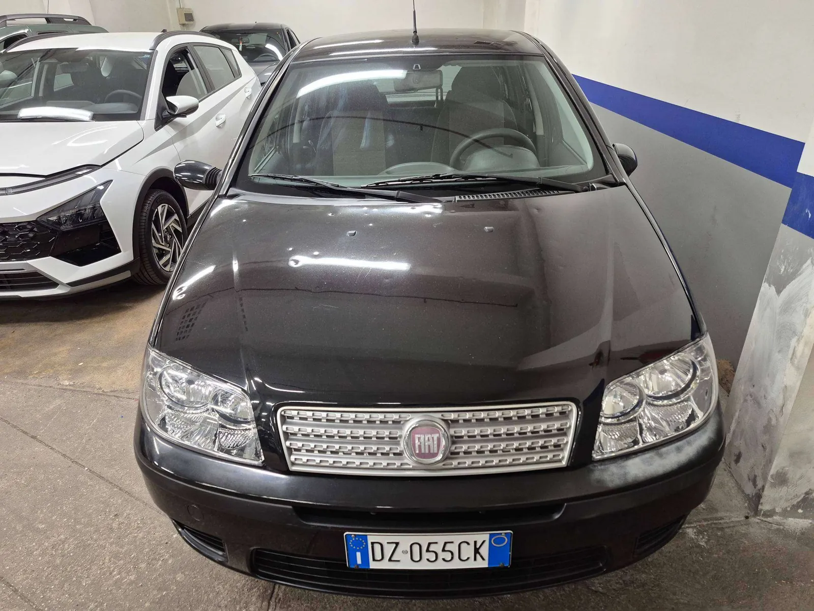 Fiat Punto 2009 photo 2