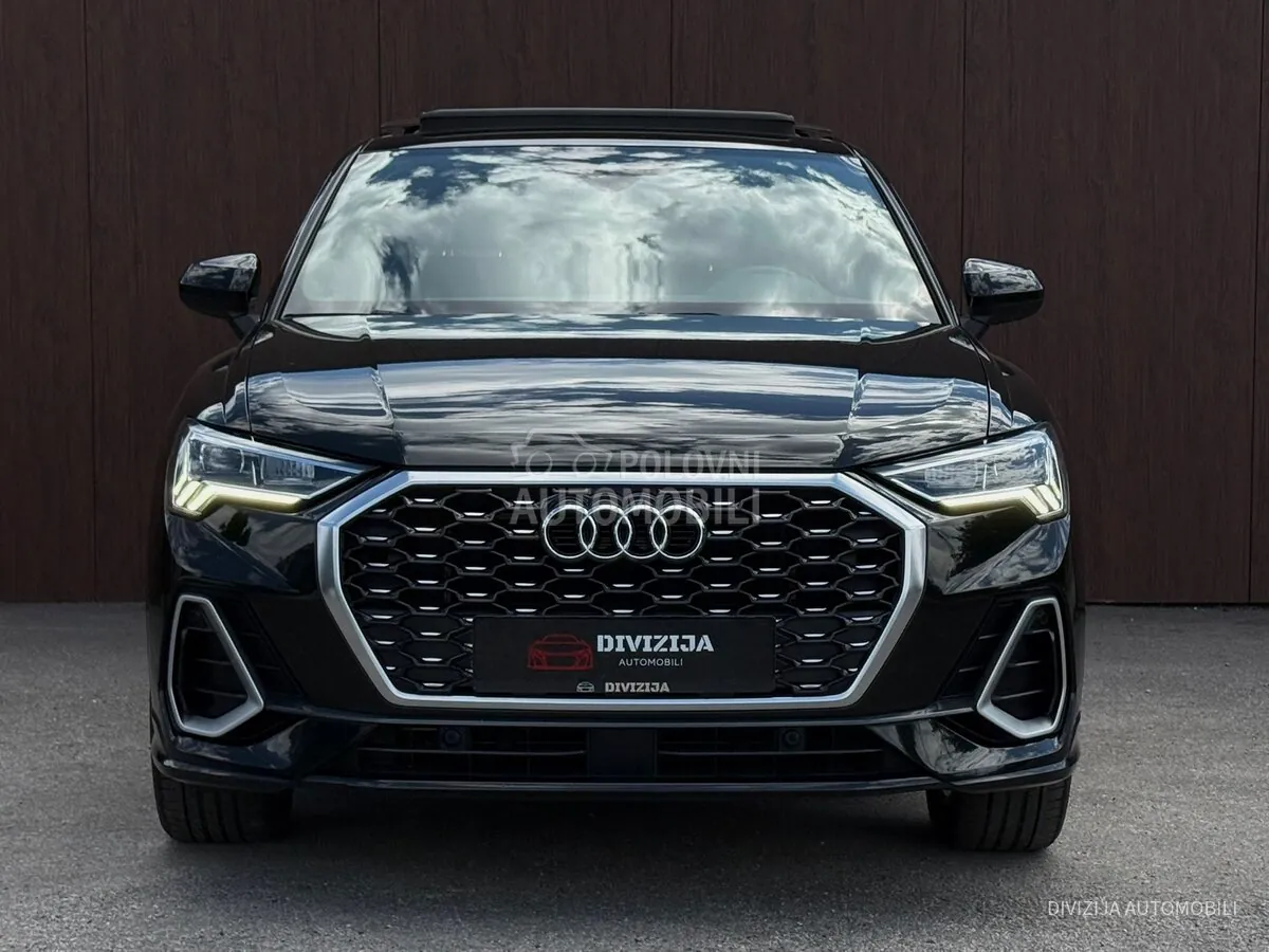 Audi Q3 2019 photo 5