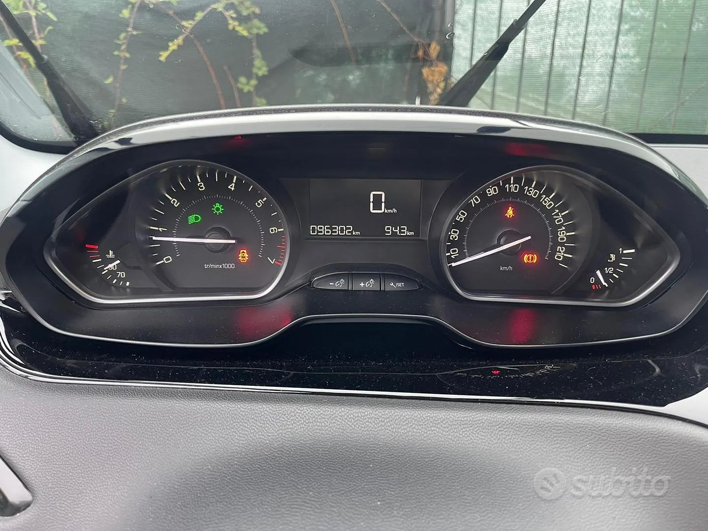 Peugeot 208 2019 photo 5