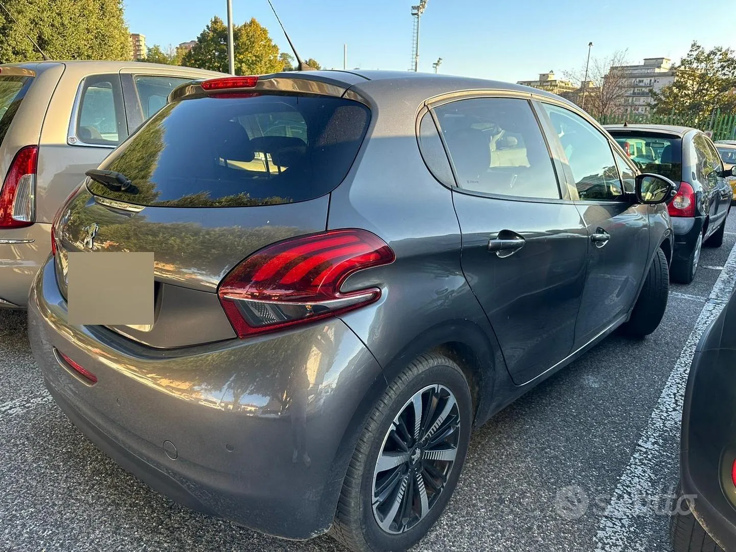 Peugeot 208 2019 photo 3