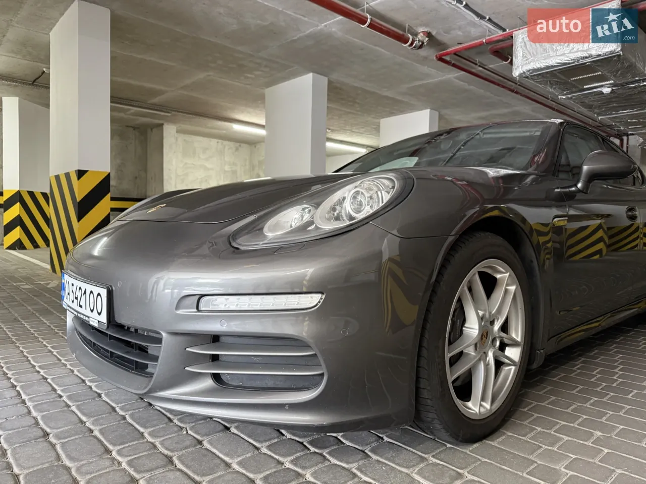 Porsche Panamera 2013 photo 3