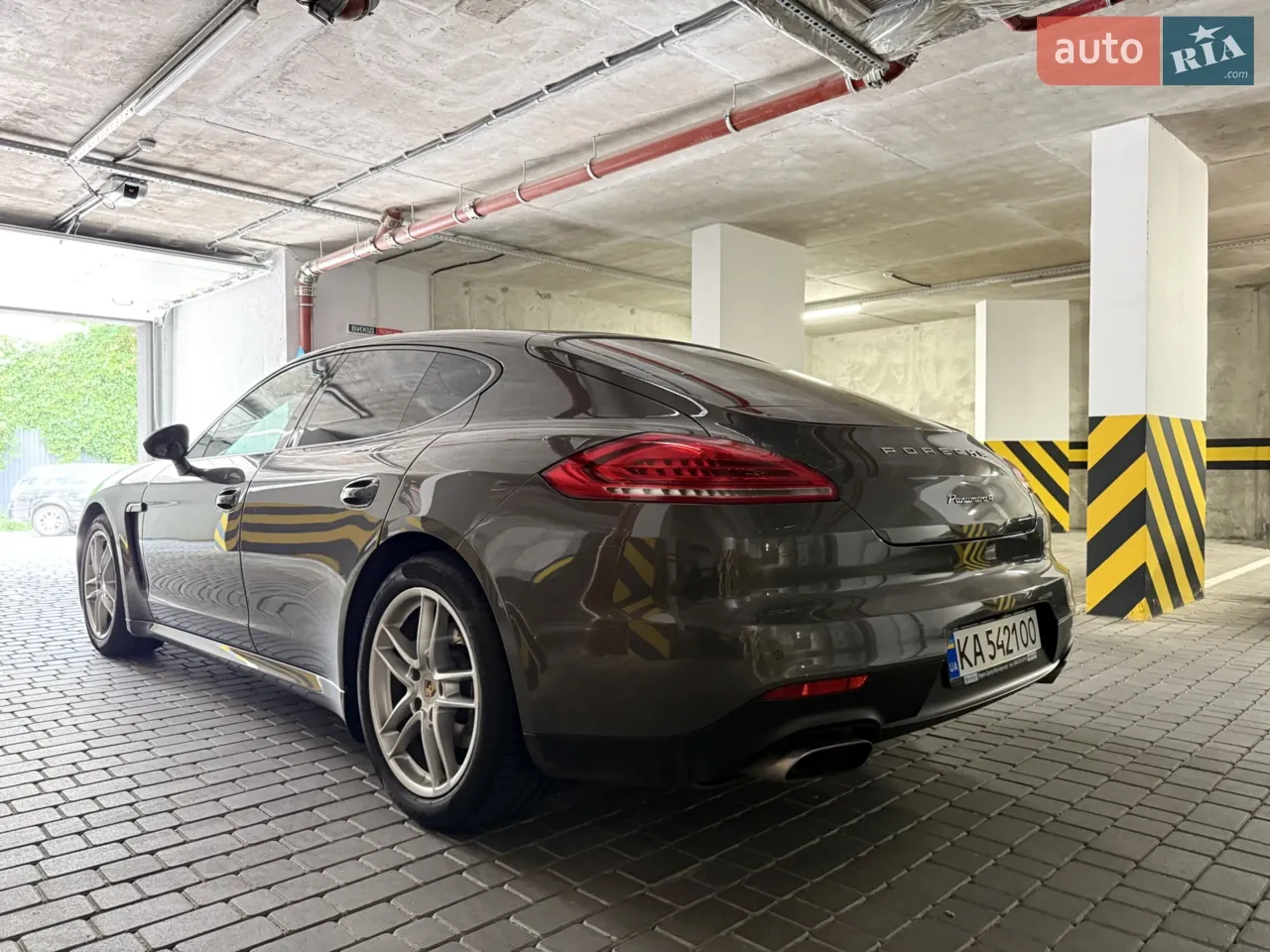Porsche Panamera 2013 photo 5
