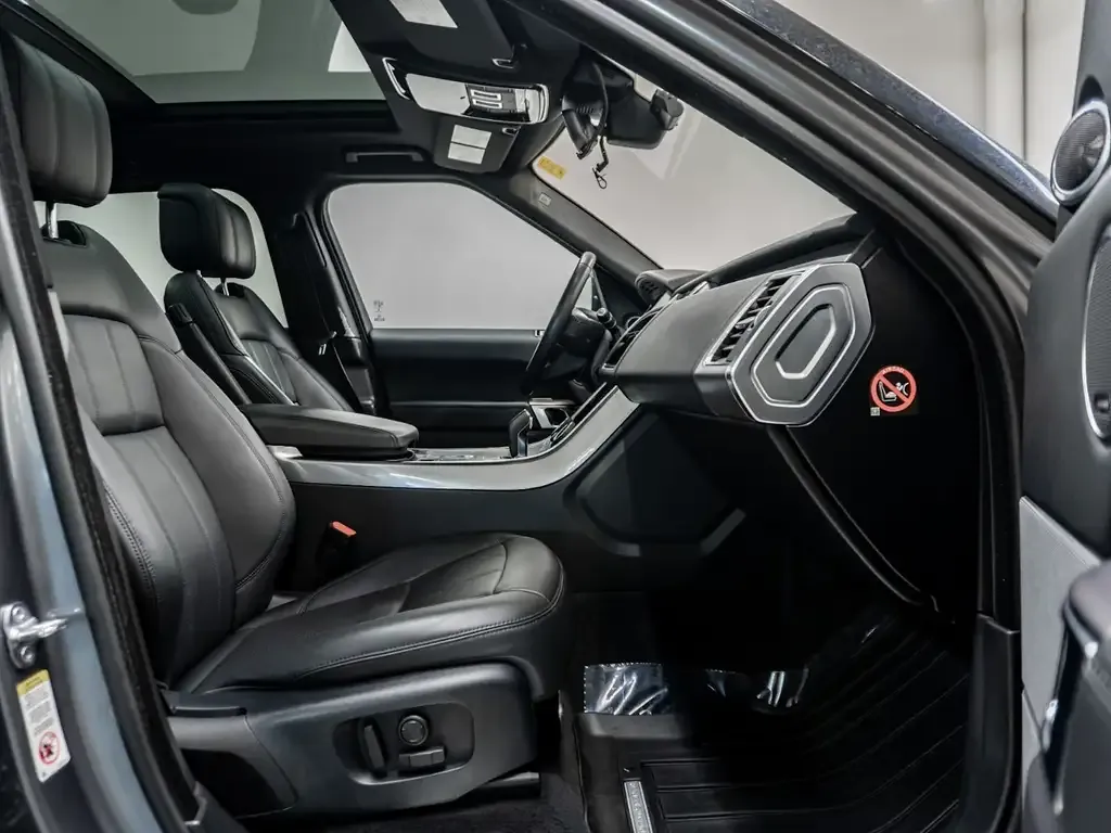 Land Rover Range Rover Sport 2018 photo 5