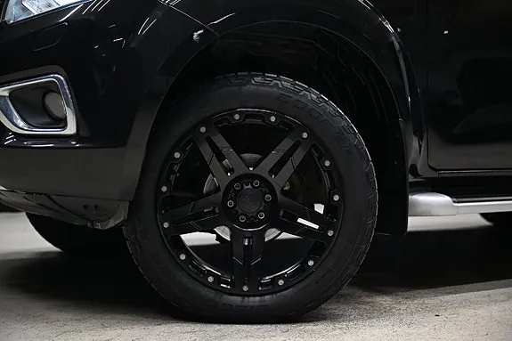 Nissan Navara 2019 photo 2