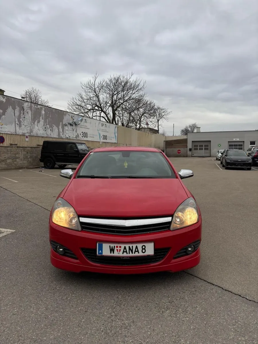 Opel Astra 2007 photo 2