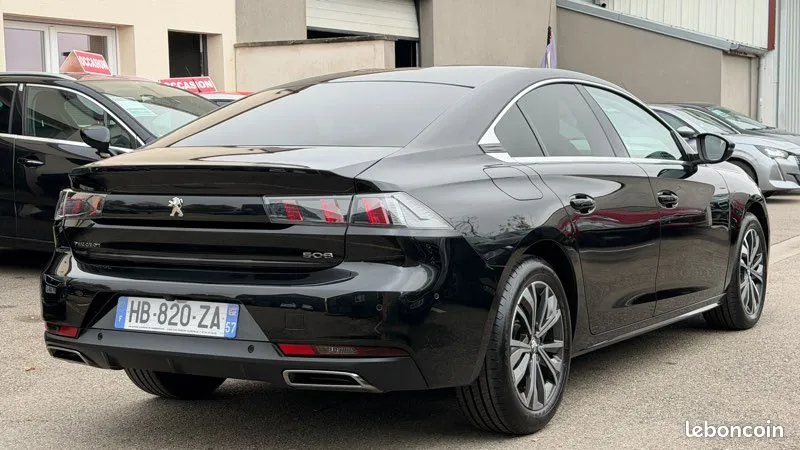 Peugeot 508 2021 photo 3
