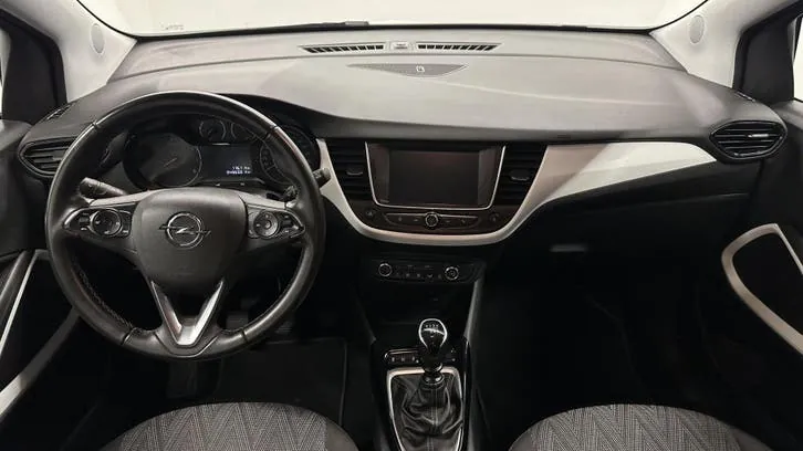 Opel Crossland X 2020 photo 3