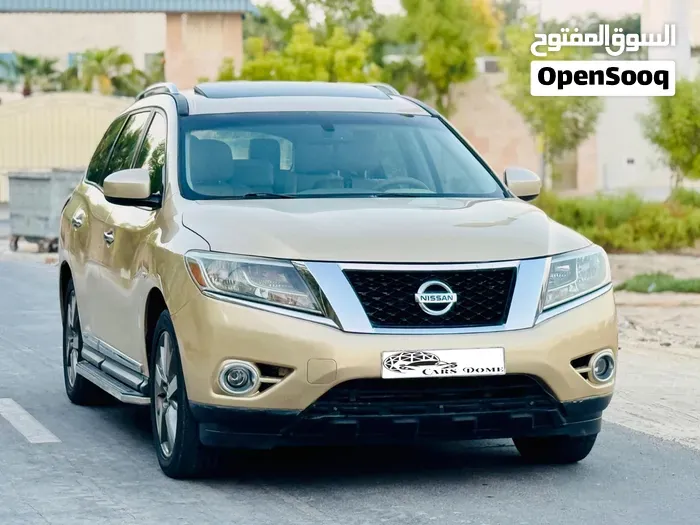 Nissan Pathfinder 2013 photo 2