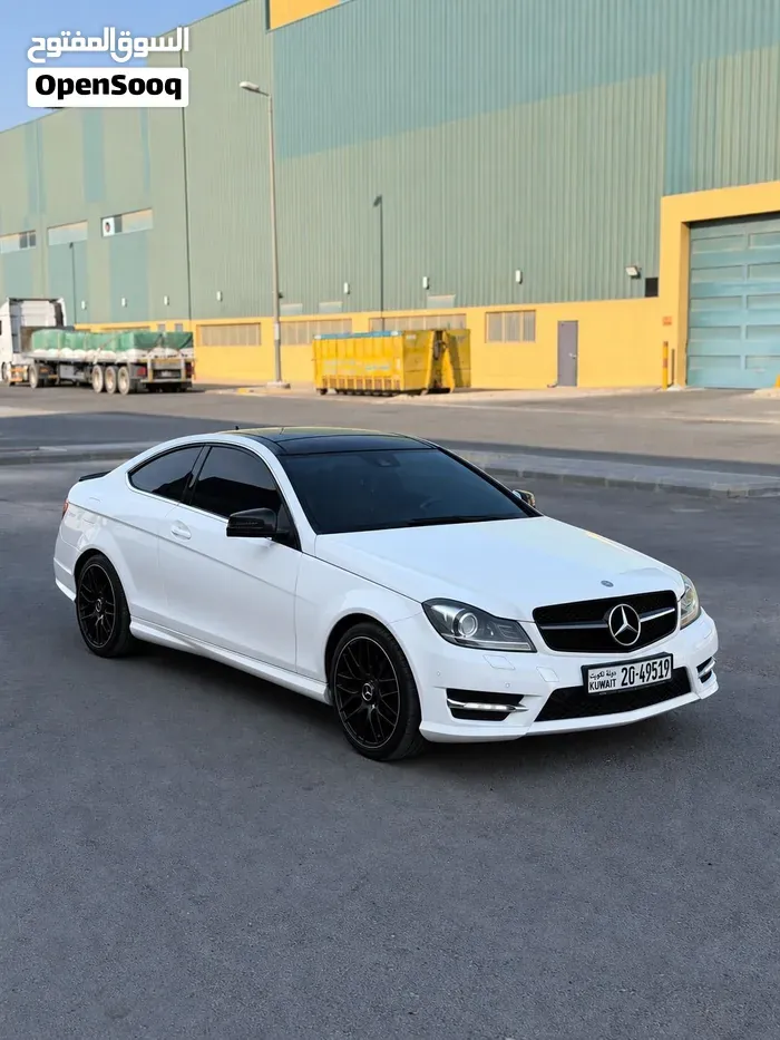 Mercedes-Benz C-Class 2013 photo 4