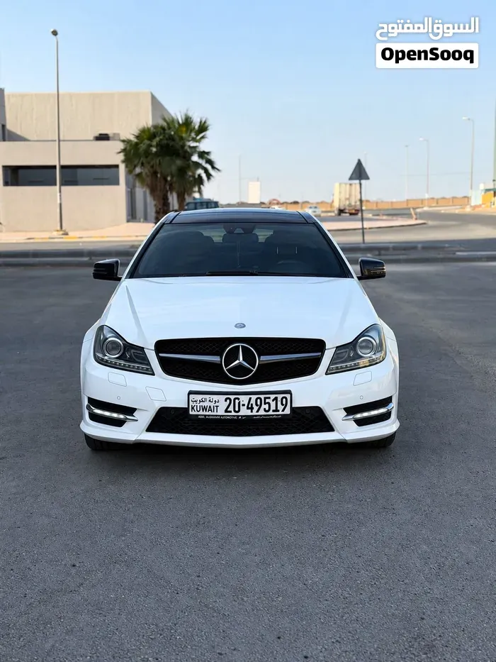 Mercedes-Benz C-Class 2013 photo 3