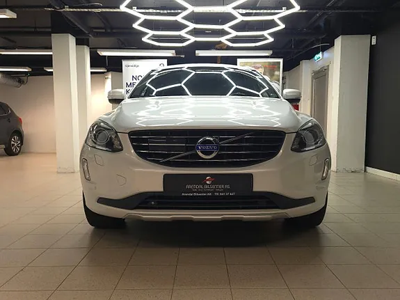 Volvo Xc60 2015 photo 2