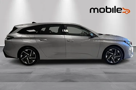 Peugeot 308 Sw 2023 photo 2