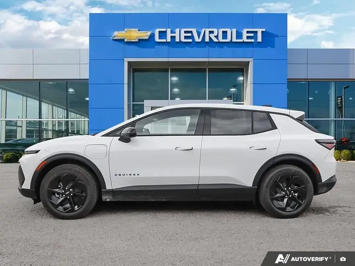 Chevrolet Equinox 2027 photo 3
